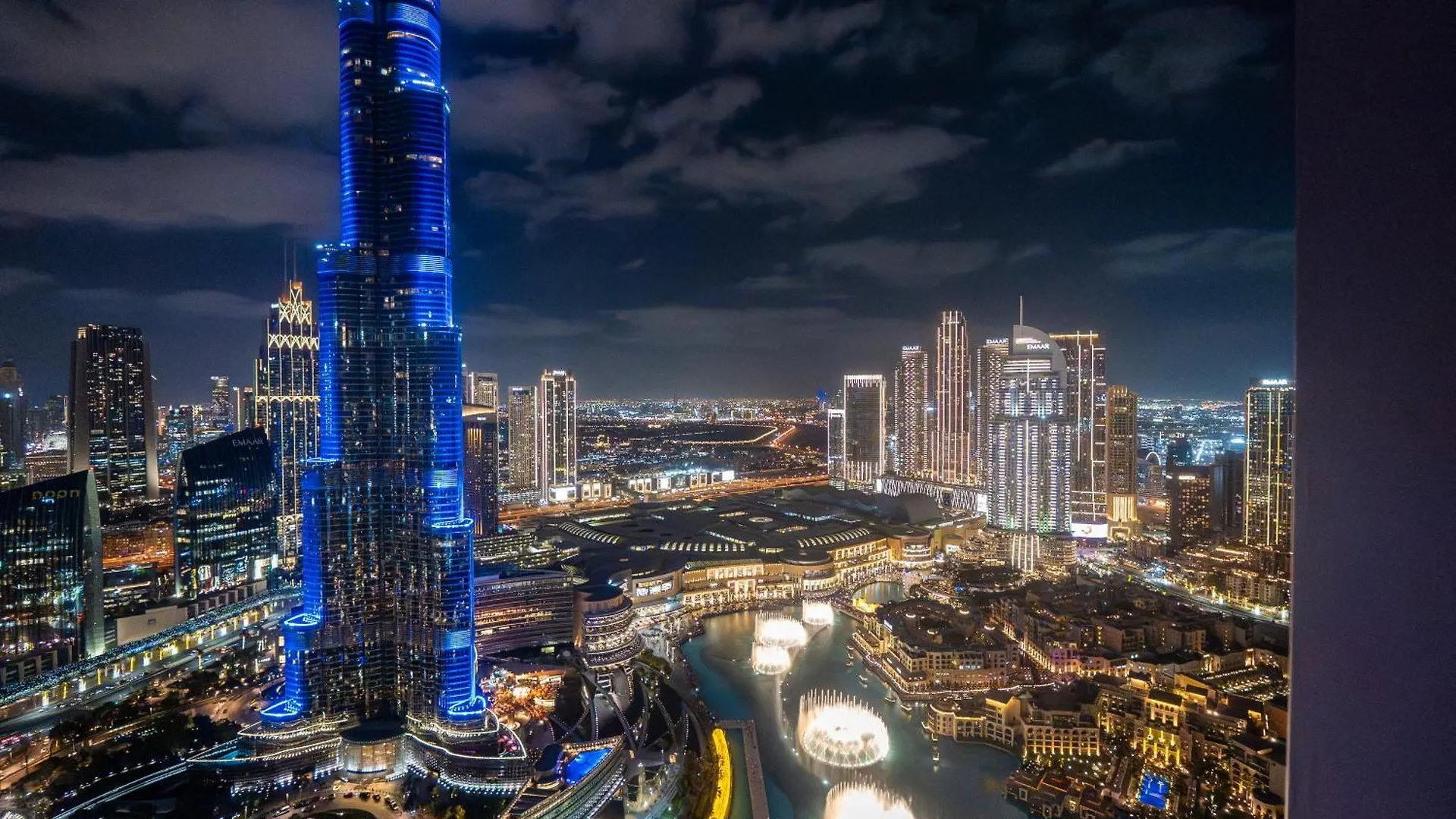 Venetian - Chill In 2Br Insane Burj Views & Luxe Massage Chair Dubai