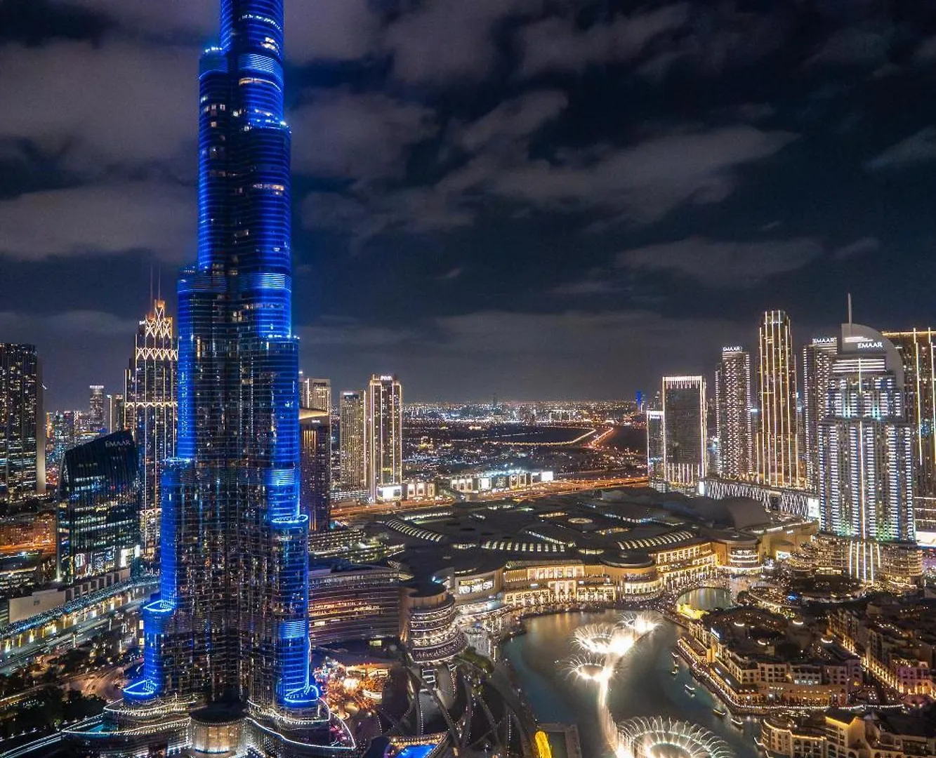 Venetian - Chill In 2Br Insane Burj Views & Luxe Massage Chair Dubai