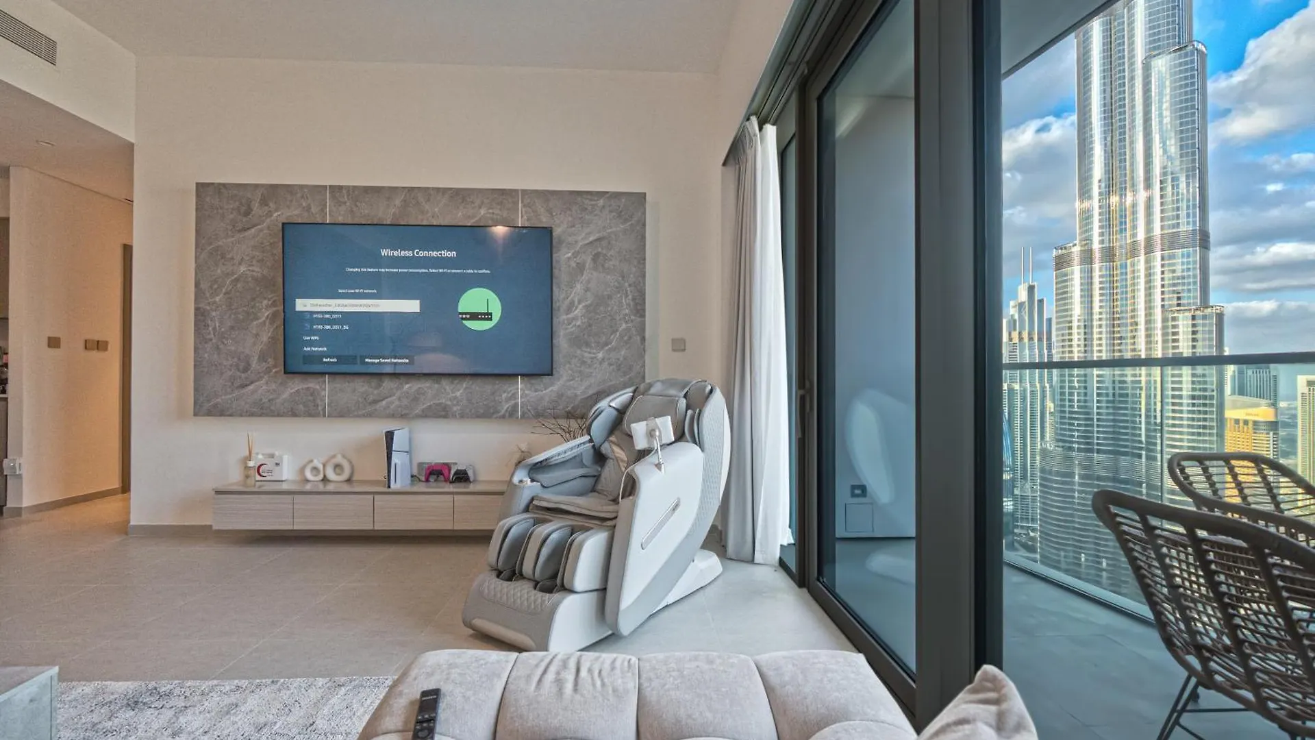 Apartment Venetian - Chill In 2Br Insane Burj Views & Luxe Massage Chair Dubai